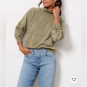 EVEREVE Kassandra Thermal Mix Waffle Knit Cowl Neck Sweatshirt Olive Medium
